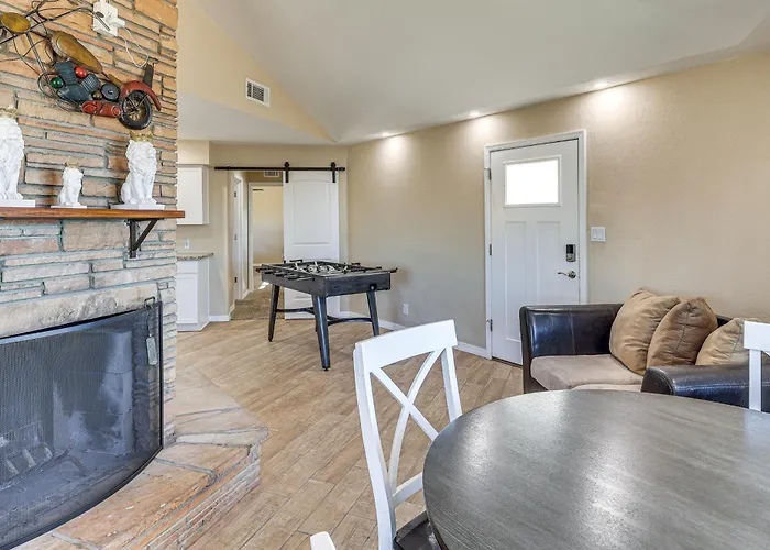1 Mi To Lake Havasu: Family Home W/ Game Room