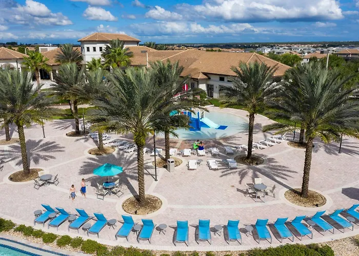 Lovely Apartments 18 Minutes Away From Disney!