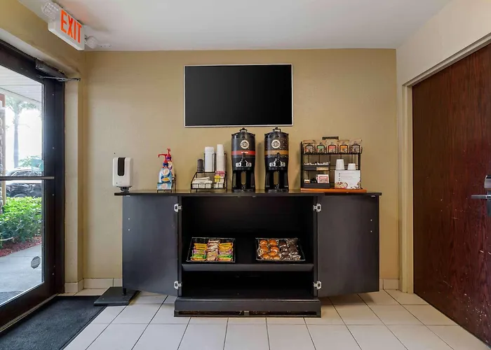 Extended Stay America Suites - Fort Lauderdale - Cypress Creek - Andrews Ave