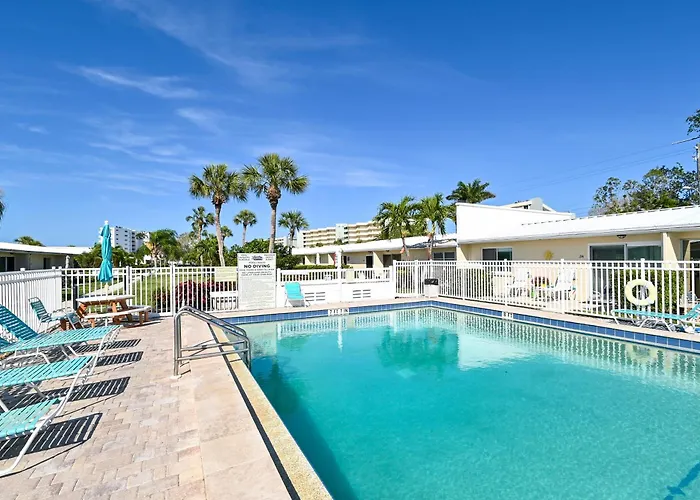New, New, New!, 3 Pools, Right On Siesta Beach!