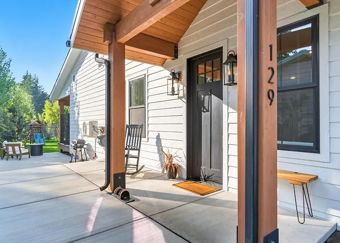 Baby Birch Banks Guest House On Lake Pend Oreille