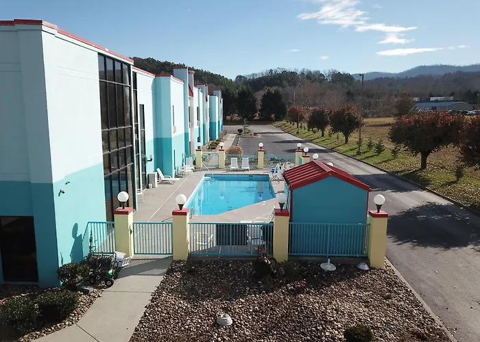 Econo Lodge Newport Smoky Mountains Gateway