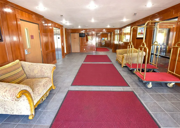Bayside Hotel Of Mackinac