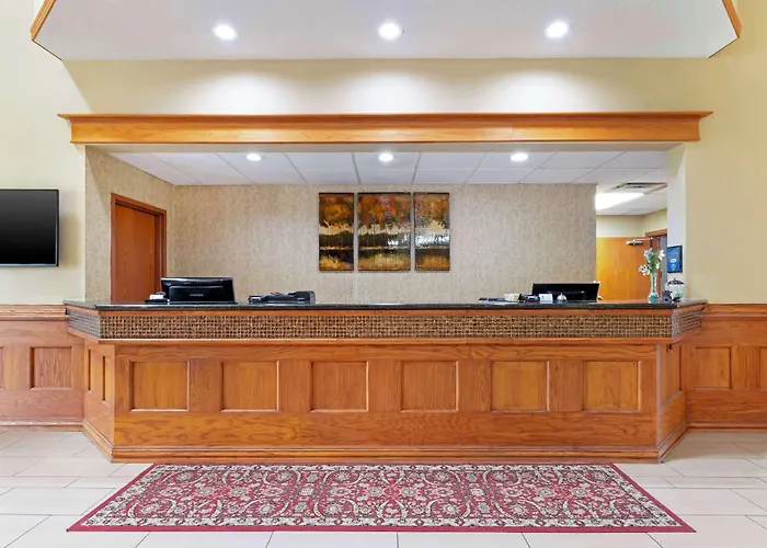Best Western Locust Grove Inn & Suites