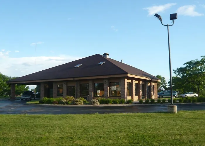 Super 8 By Wyndham Green Bay I-43 Bus. Park