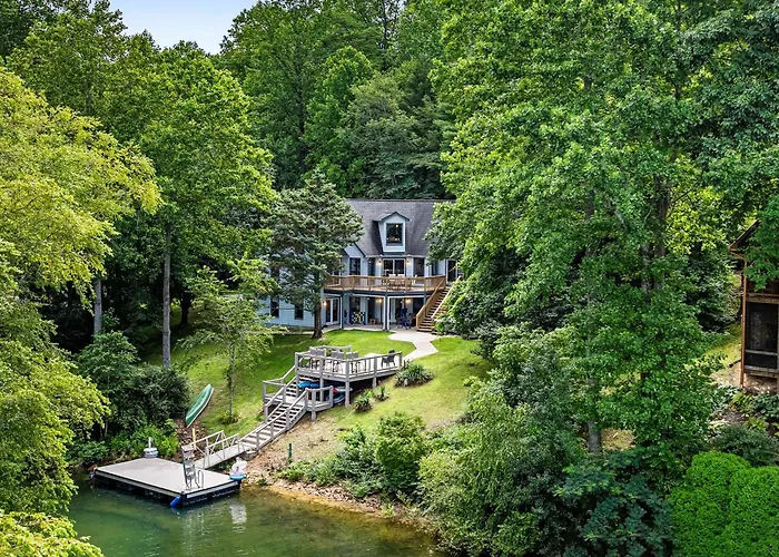Blue Ridge Lake Home W/ Hot Tub In Morganton!