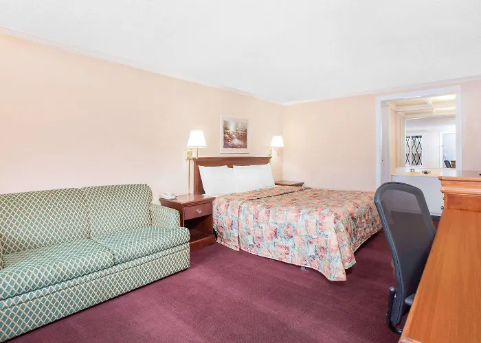 Knights Inn - Augusta