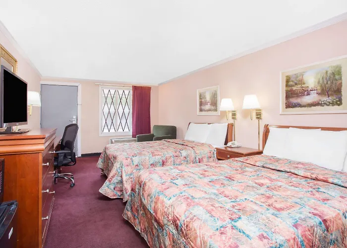 Knights Inn - Augusta