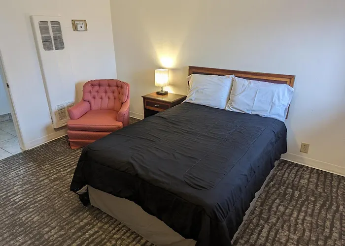 Terry Point Motel