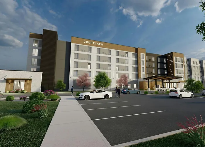 Courtyard By Marriott Madison