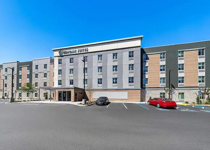 Everhome Suites San Bernardino - Loma Linda