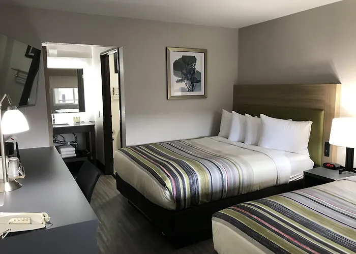 Country Inn & Suites By Radisson, Monterey Beachfront-Marina, Ca