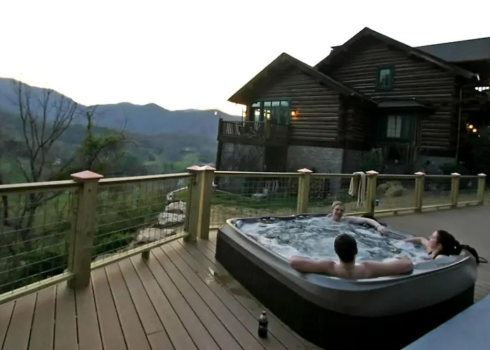 Deluxe Bed And Breakfast Getaway In The Great Smoky Mountains Near Leicester, North Carolina