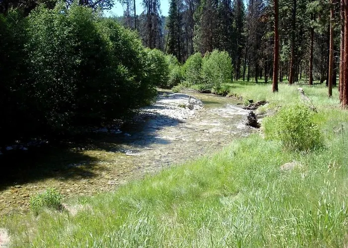Countryside Cabin Rental For Three In Mountains Of Darby, Montana
