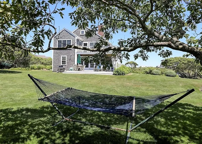 Grand Vacation Rental With 180-Degree Ocean Views On Nantucket, Massachusetts