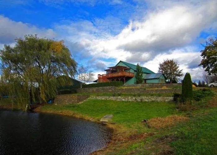 Pet-Friendly Cottage In A Working Farm Near Hudson, New York