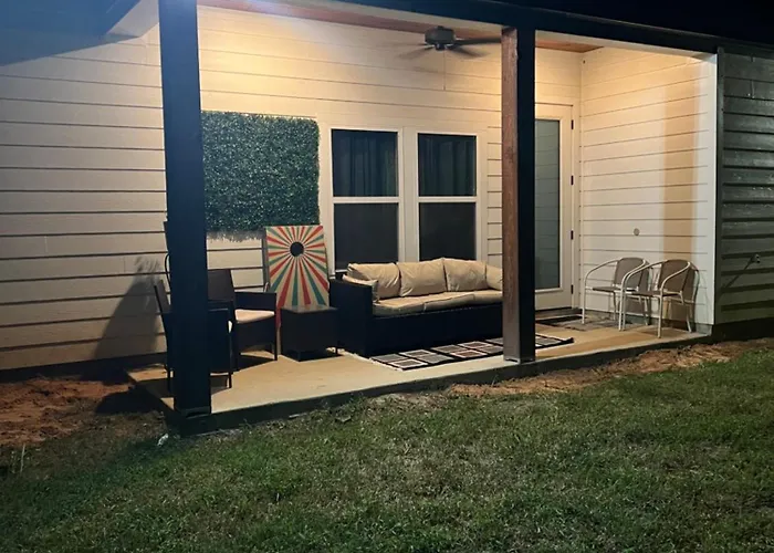 Ggi Retreat Modern Texas Style Home