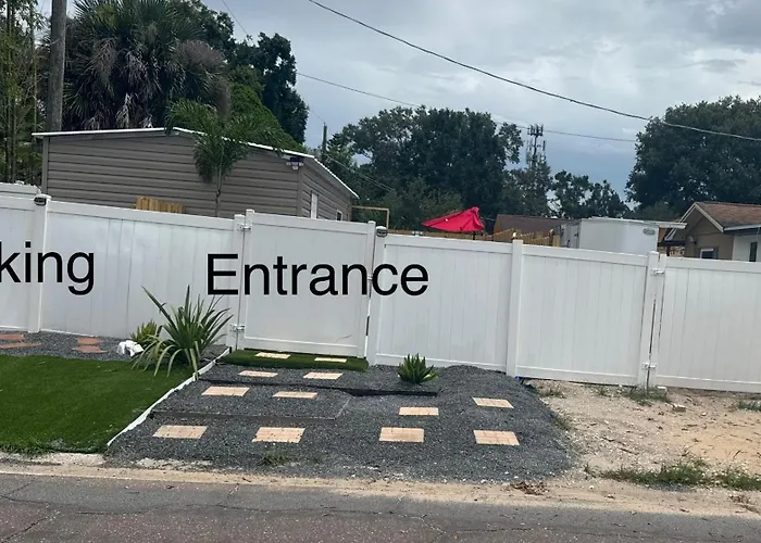 Bienes House