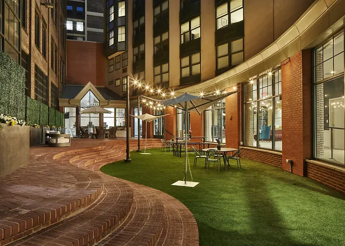 Hotel Indigo Cleveland Downtown By Ihg