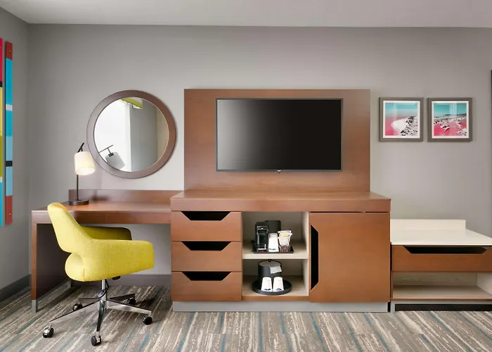 Hampton Inn & Suites Salt Lake City Airport