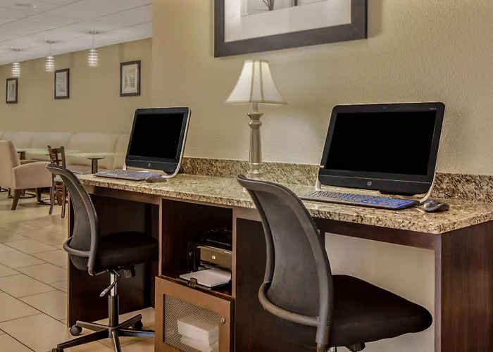 La Quinta By Wyndham Bonita Springs Naples North