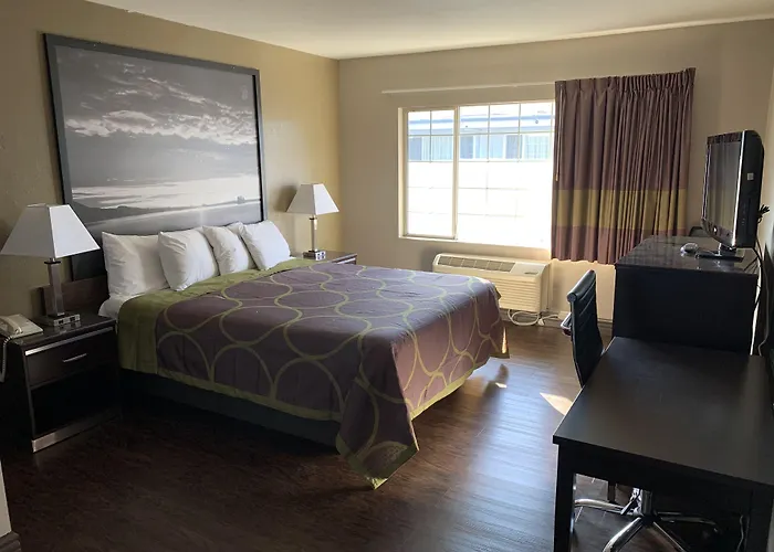 Skyways Hotel