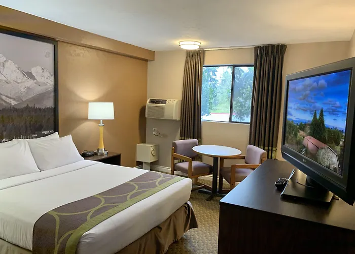 Super 8 By Wyndham Port Angeles At Olympic National Park
