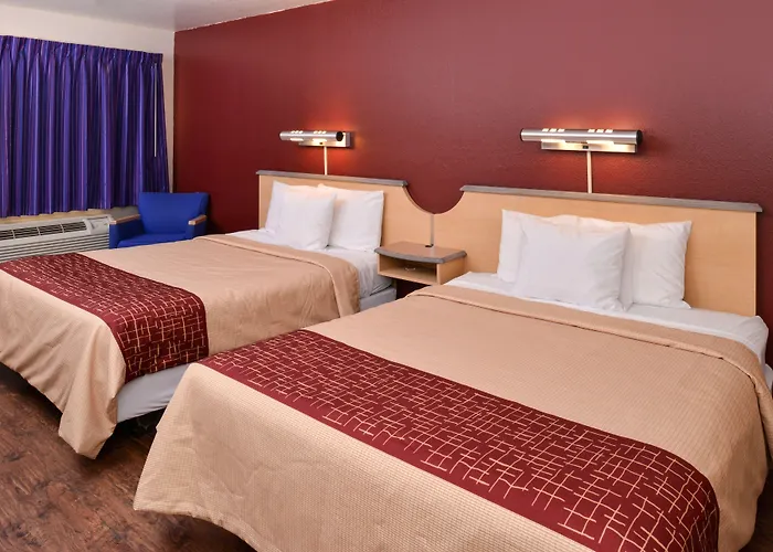 Rodeway Inn & Suites Rancho Mirage - Palm Desert Area