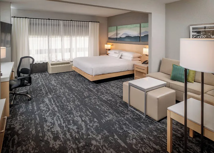 Delta Hotels By Marriott Huntington Downtown