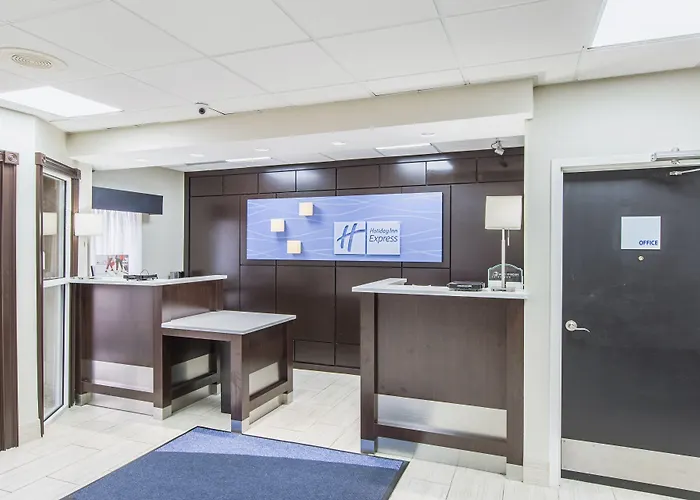 Holiday Inn Express Dandridge By Ihg