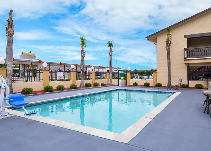 Americas Best Value Inn West Columbia