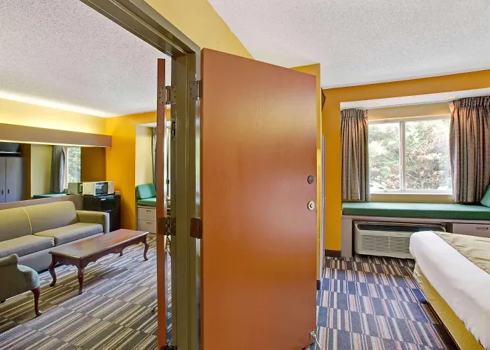 Microtel Inn & Suites By Wyndham Gatlinburg