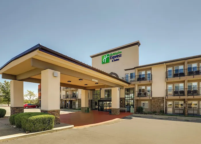 Holiday Inn Express Hotel & Suites Branson 76 Central By Ihg