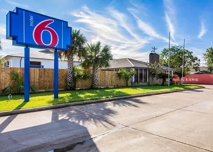 Motel 6-Freeport, Tx