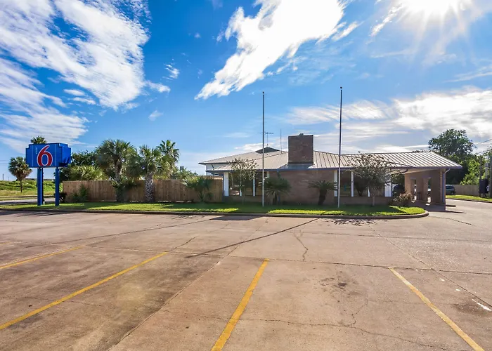 Motel 6-Freeport, Tx