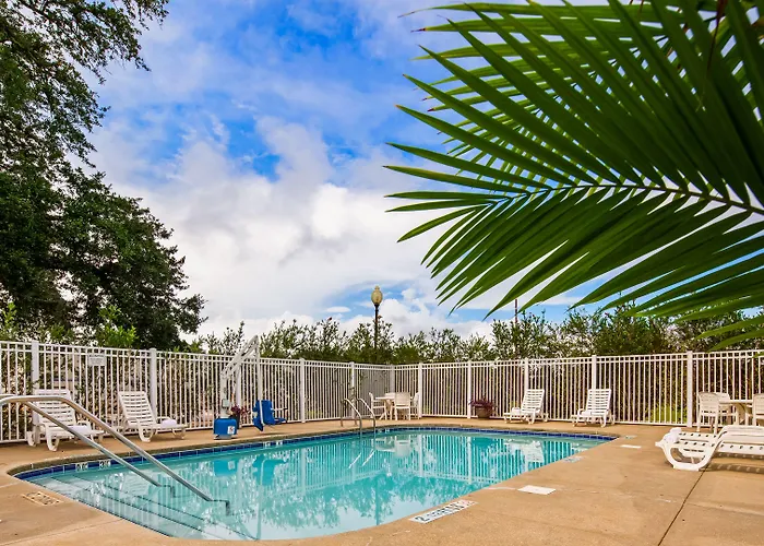 Key West Inn - Fairhope
