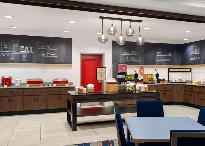 Hampton Inn Charleston North