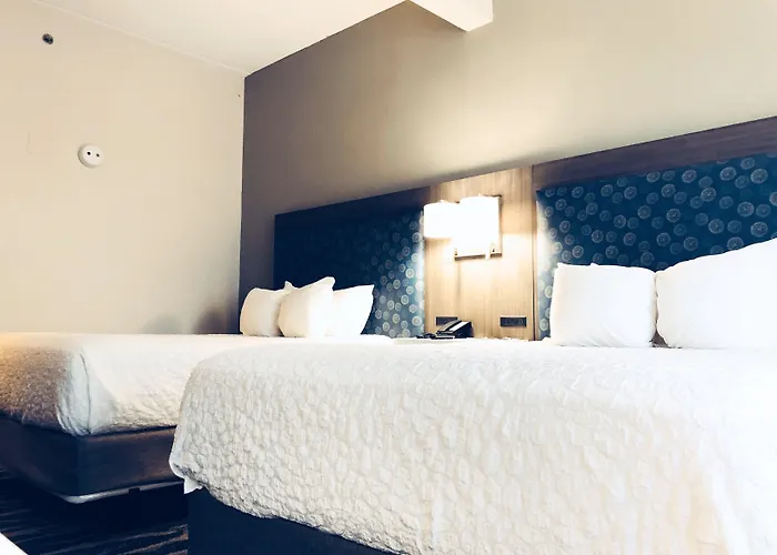 Comfort Inn & Suites Greenville Near East Carolina University