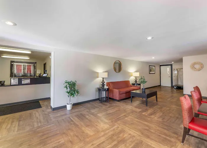 Extended Stay America Suites - Cleveland - Middleburg Heights