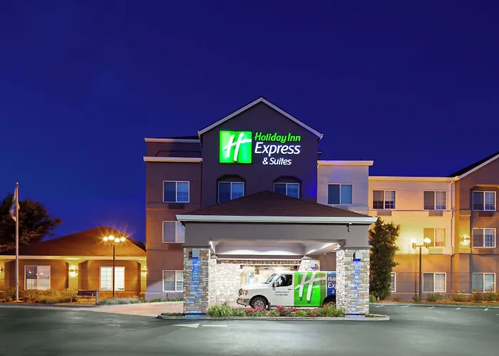 Holiday Inn Express & Suites Oakland - Airport By Ihg