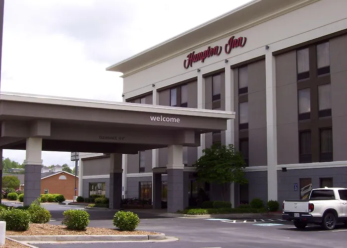 Hampton Inn - Hillsville