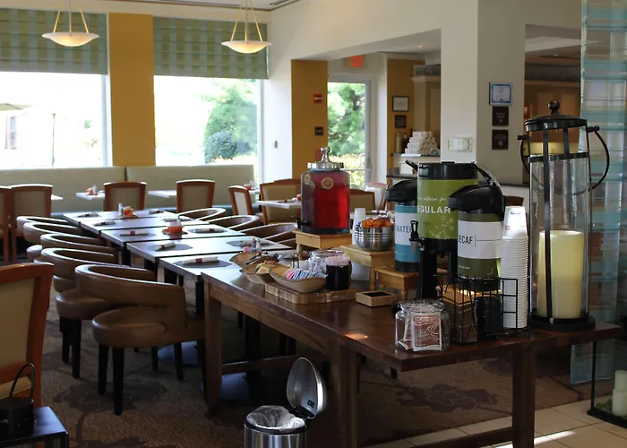 Hilton Garden Inn Addison