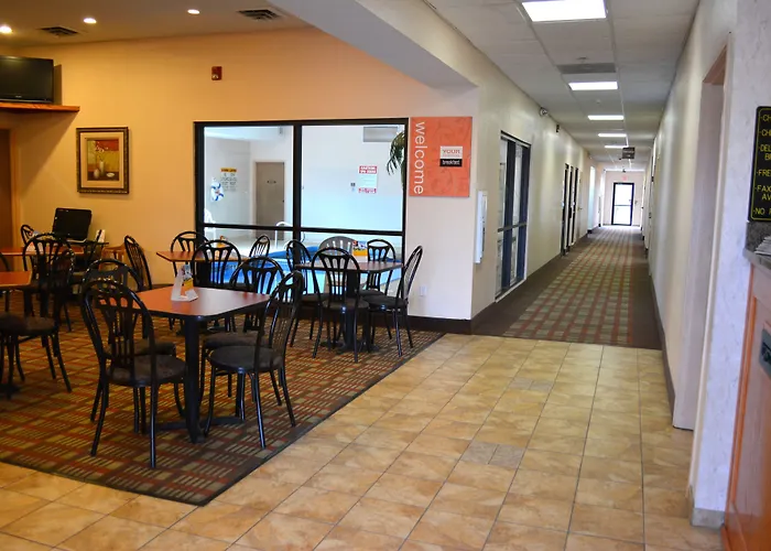 Quality Inn I-70 Near Kansas Speedway