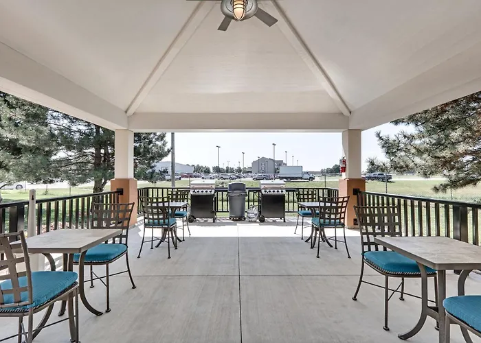 Candlewood Suites Salina By Ihg