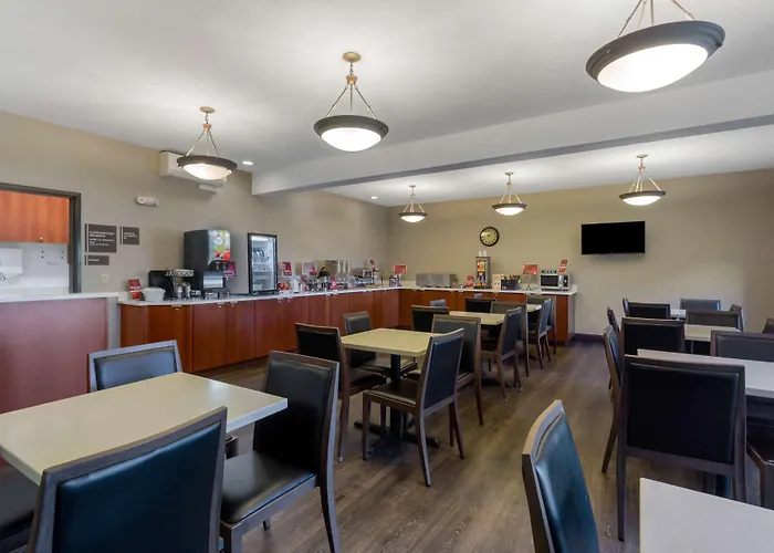 Best Western Plus Park Place Inn & Suites