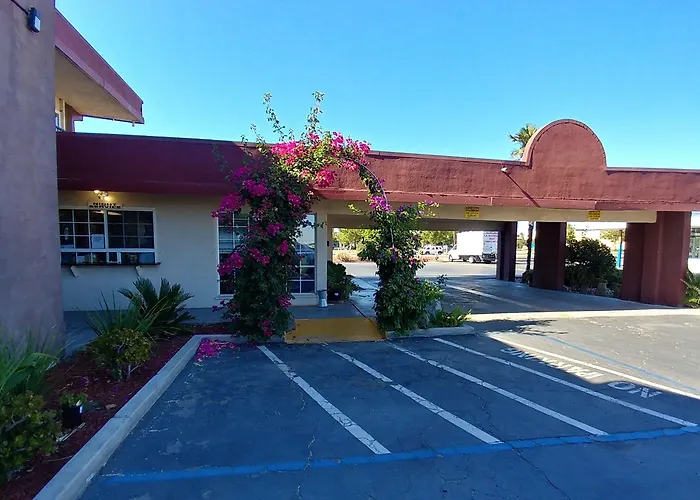 Red Roof Inn Los Banos