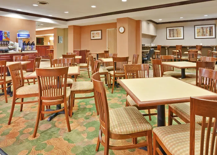 Holiday Inn Express Winfield - Teays Valley