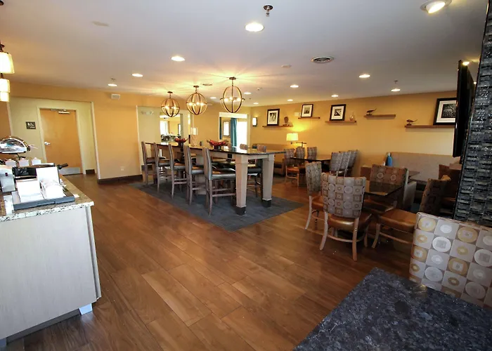 Hampton Inn Sandusky-Central