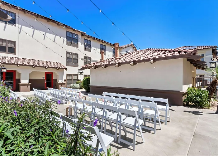 Hampton Inn & Suites Phoenix-Goodyear