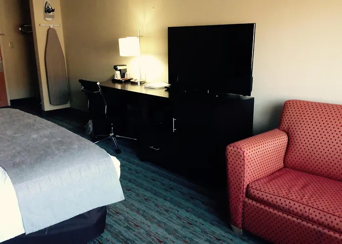 Cherokee Grand Hotel